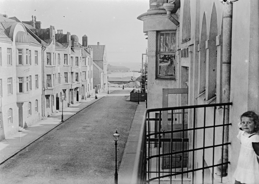 #28 Huvilakatu (Villagatan), Helsinki