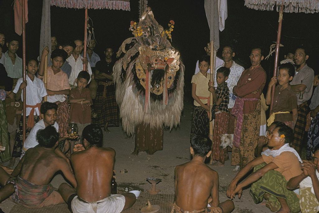 #15 Ritual spectacle, Bali, 1957.