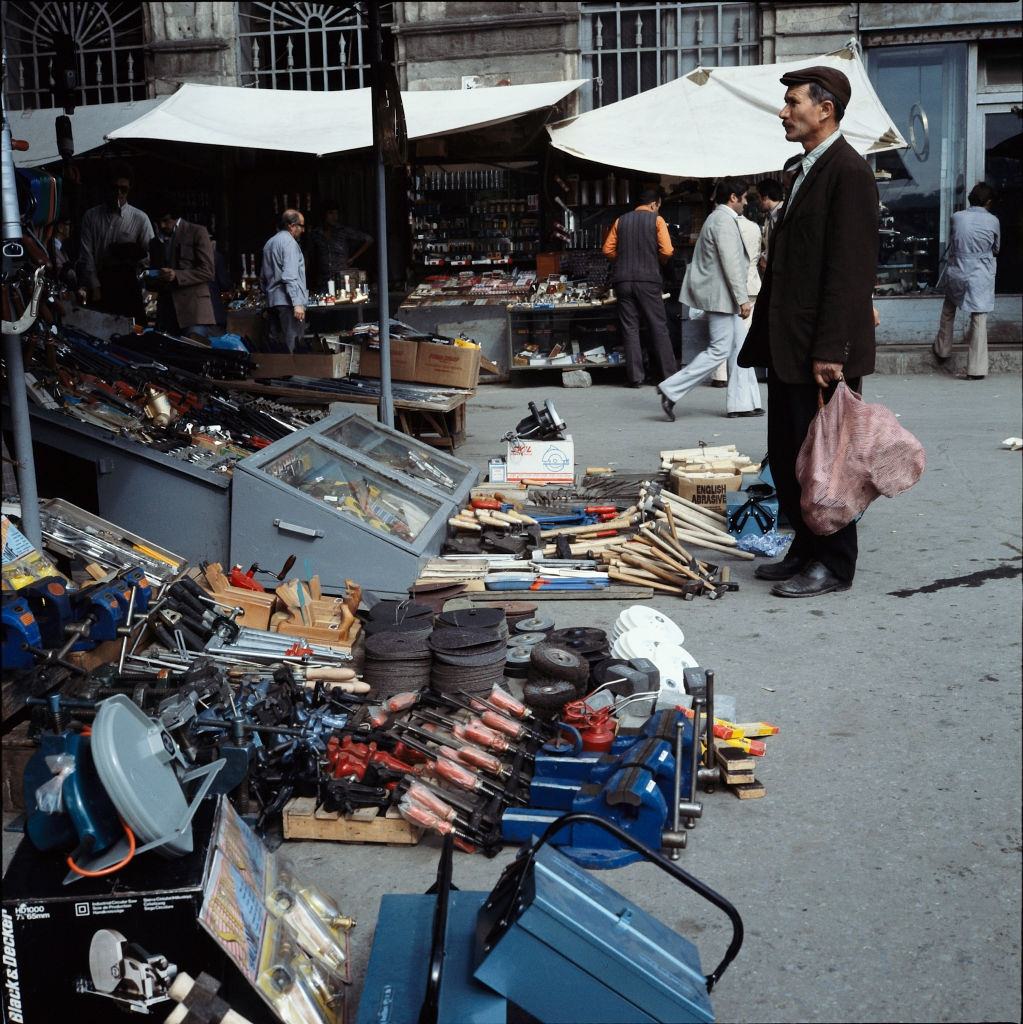 #19 Tool market in Istanbul 1976.