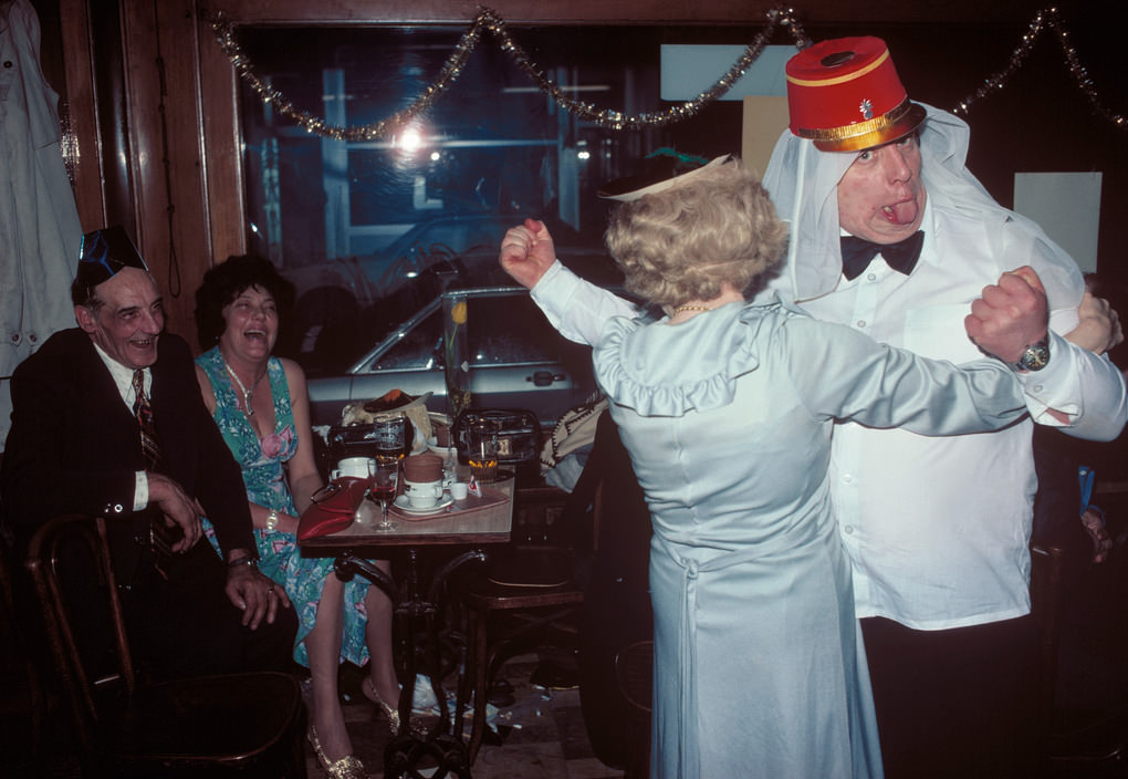 #55 New Year’s eve in a café, Brussels, 1981