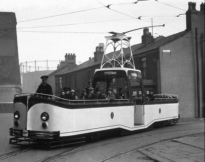 A Blackpool single decker tram