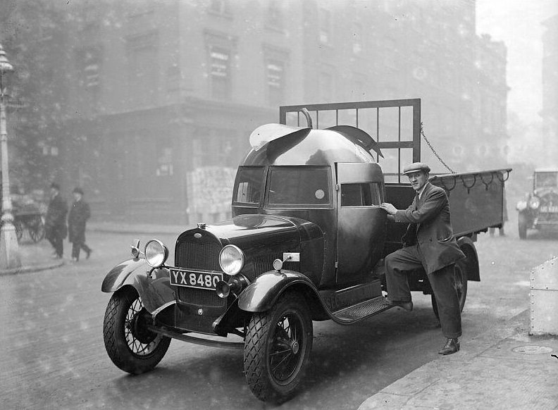 Apple Lorry, A fruit importer’s lorry at Covent Garden, London , with its driver’s cabin in the shape of an apple.