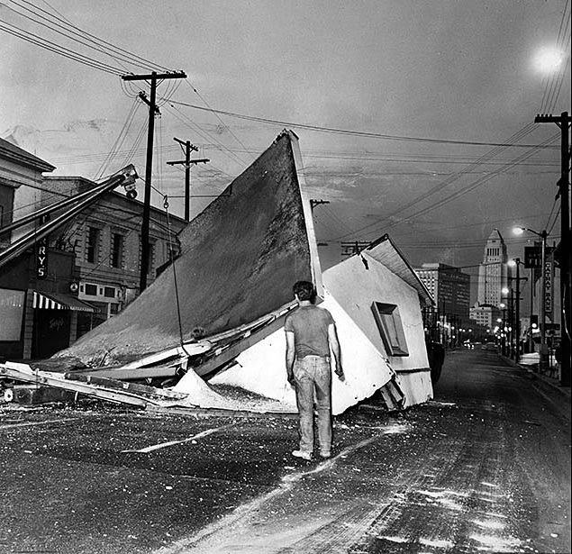 #12 At about 5 a.m., a garage being moved from La Cañada to Hollywood slipped off its truck on Broadway near Alpine. Wreckers had to rip the structure apart to remove it before morning rush hour. July 10, 1968