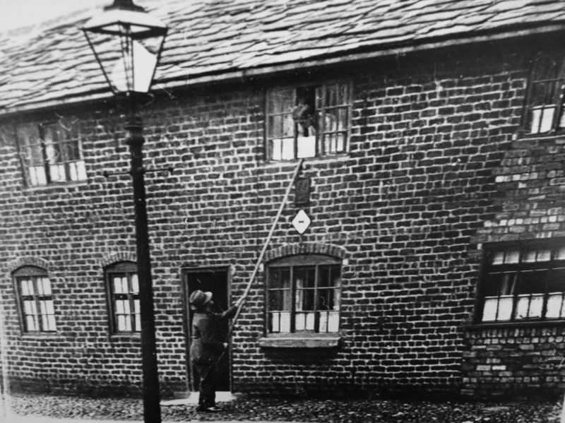 Before The Alarm Clocks, Knocker-Ups Were Hired To Wake People Up In Industrial Britain Weird