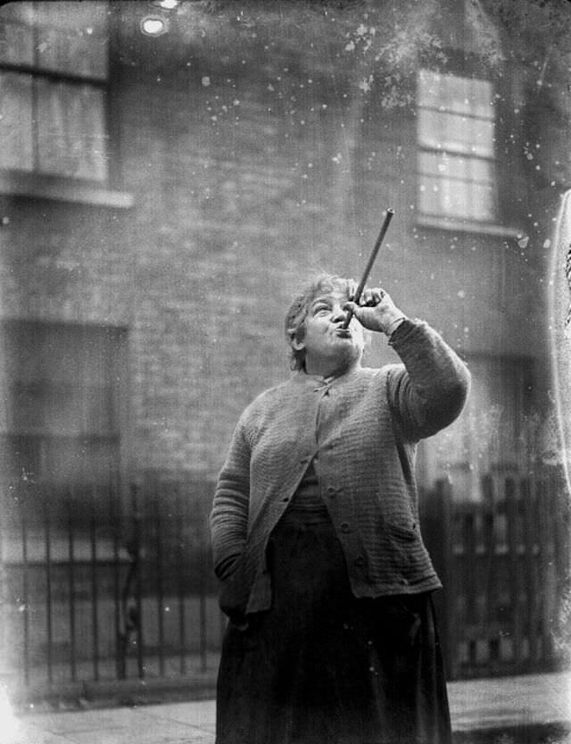 Before The Alarm Clocks, Knocker-Ups Were Hired To Wake People Up In Industrial Britain Weird