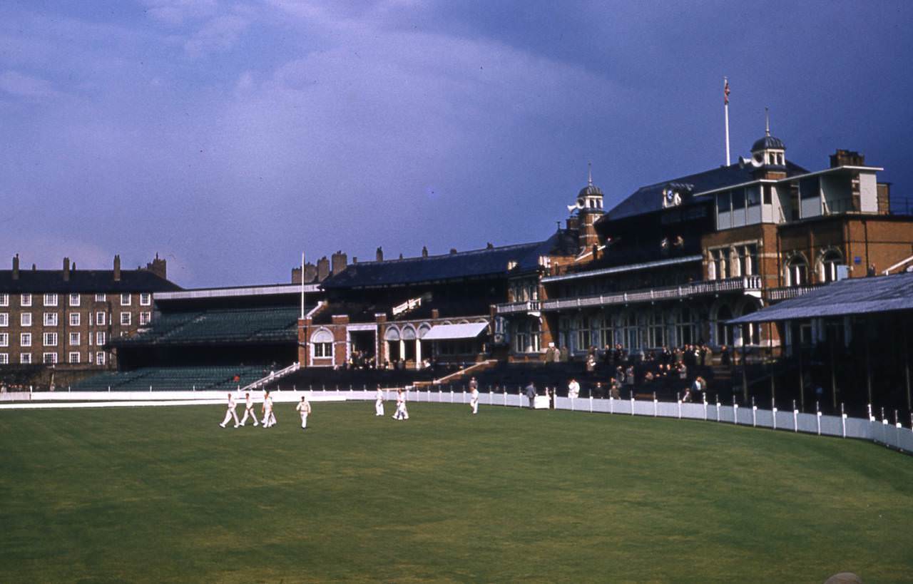 #24 The Oval, 1962