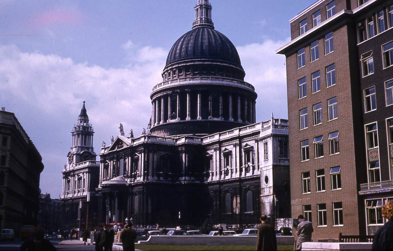 #11 St Paul’s Cathedral, 1962
