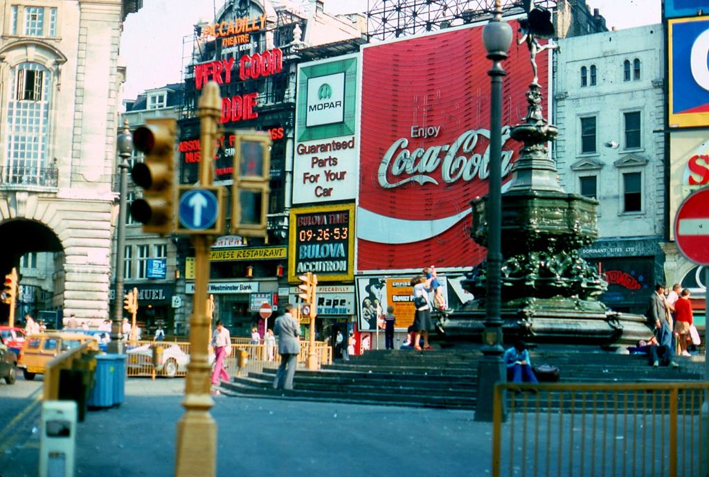 #2 Picadilly Circus