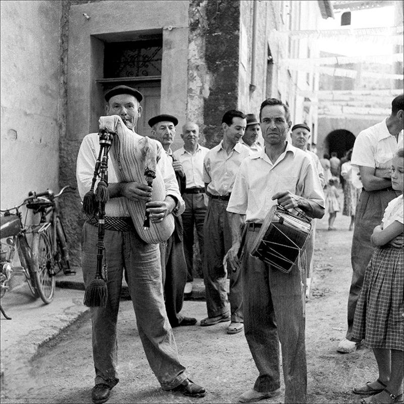 #10 Two men walking down the Plaza Joan Carles I in Palma, 1957