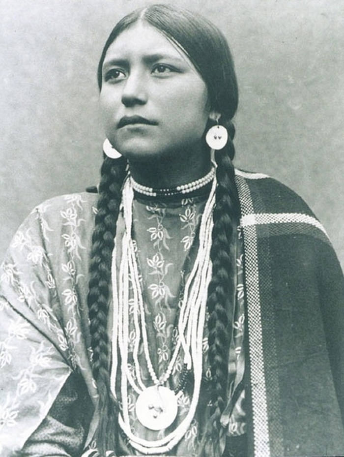 #12 Cherokee Nanyehi, Lakota