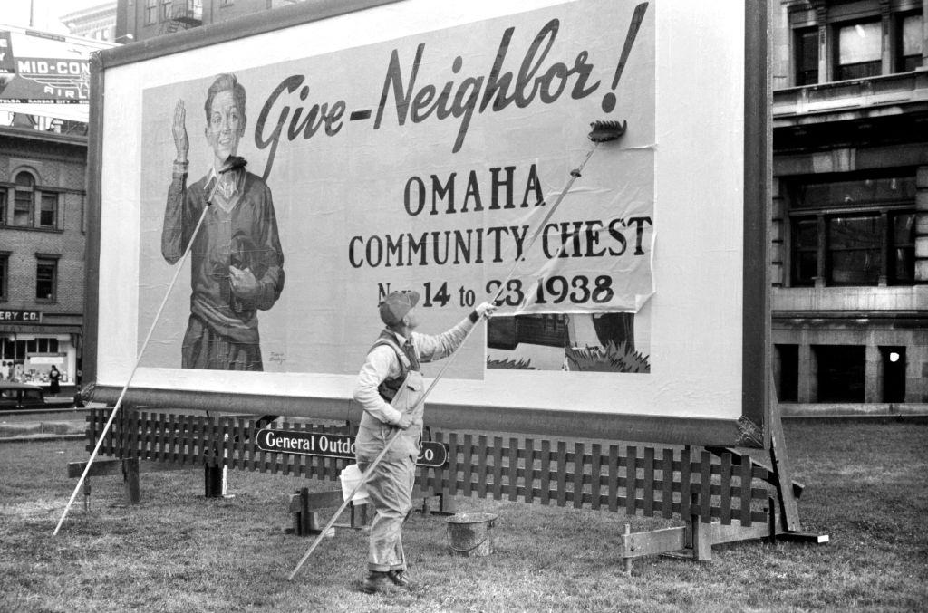 #7 Billboard on Courthouse Lawn, Omaha, Nebraska, 1920s.
