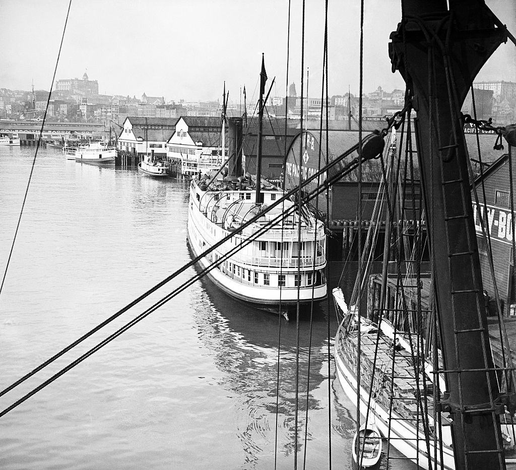 #37 The Seattle Harbour in Washington, circa 1930.