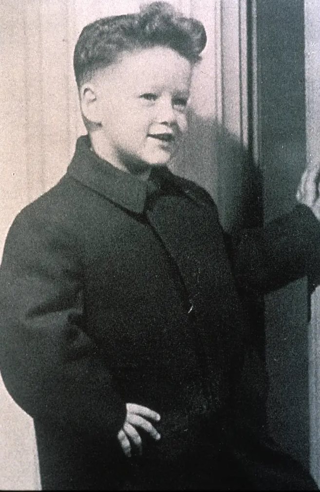 #28 Bill Clinton as a child.