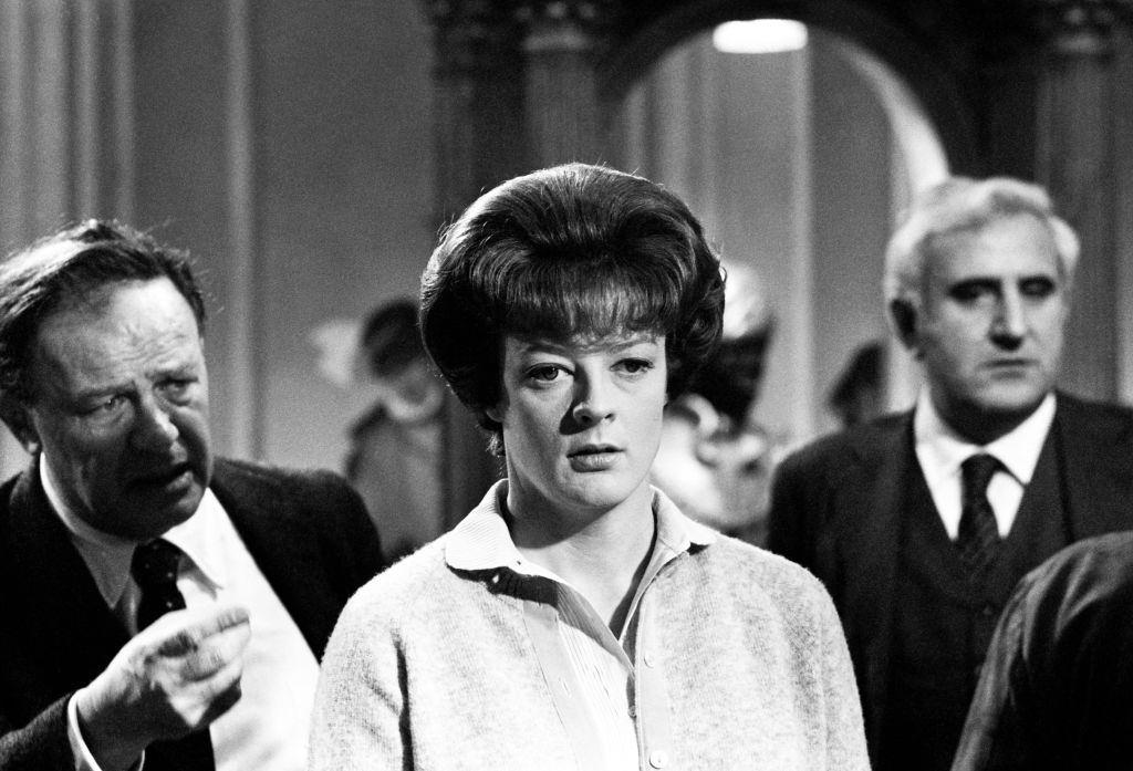 #18 Maggie Smith with Sarah Watkins and Joseph L Mankiewicz on the set of ‘The Honey Pot’, 1967.