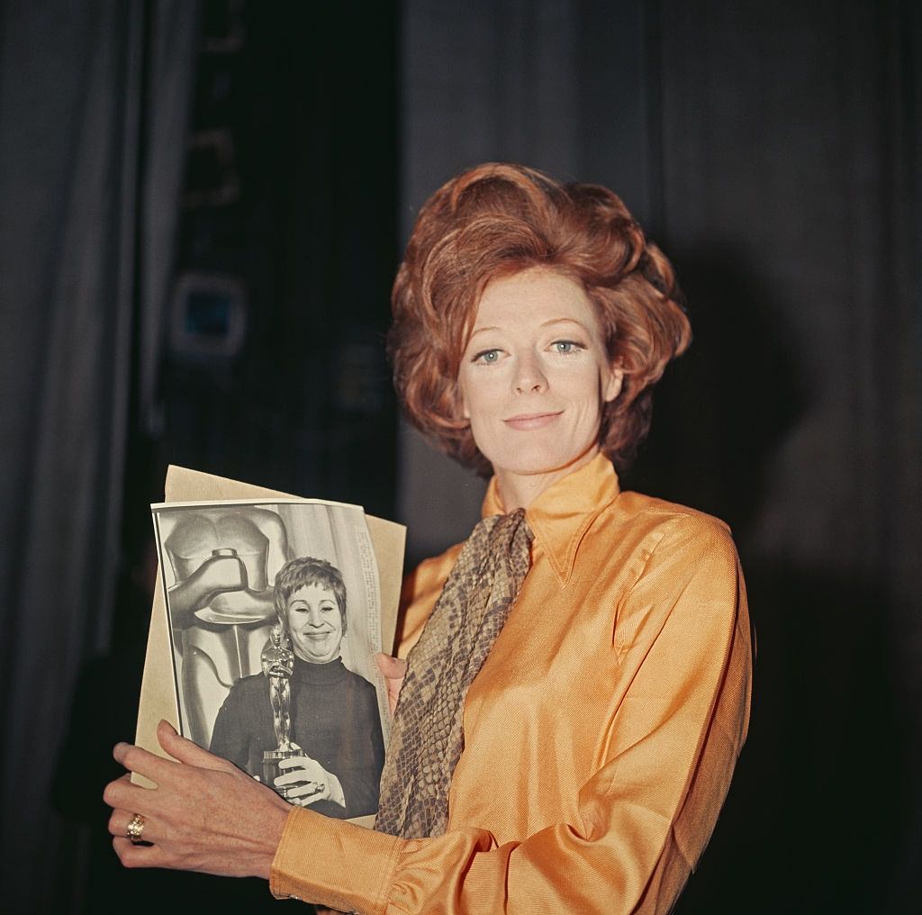 #37 Maggie Smith holding her award, 1970.