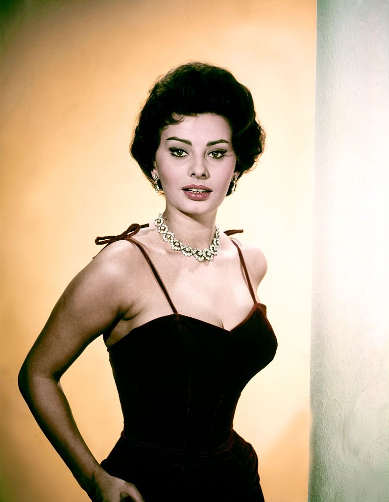 #16 Italian actress Sophia Loren, 1950s.