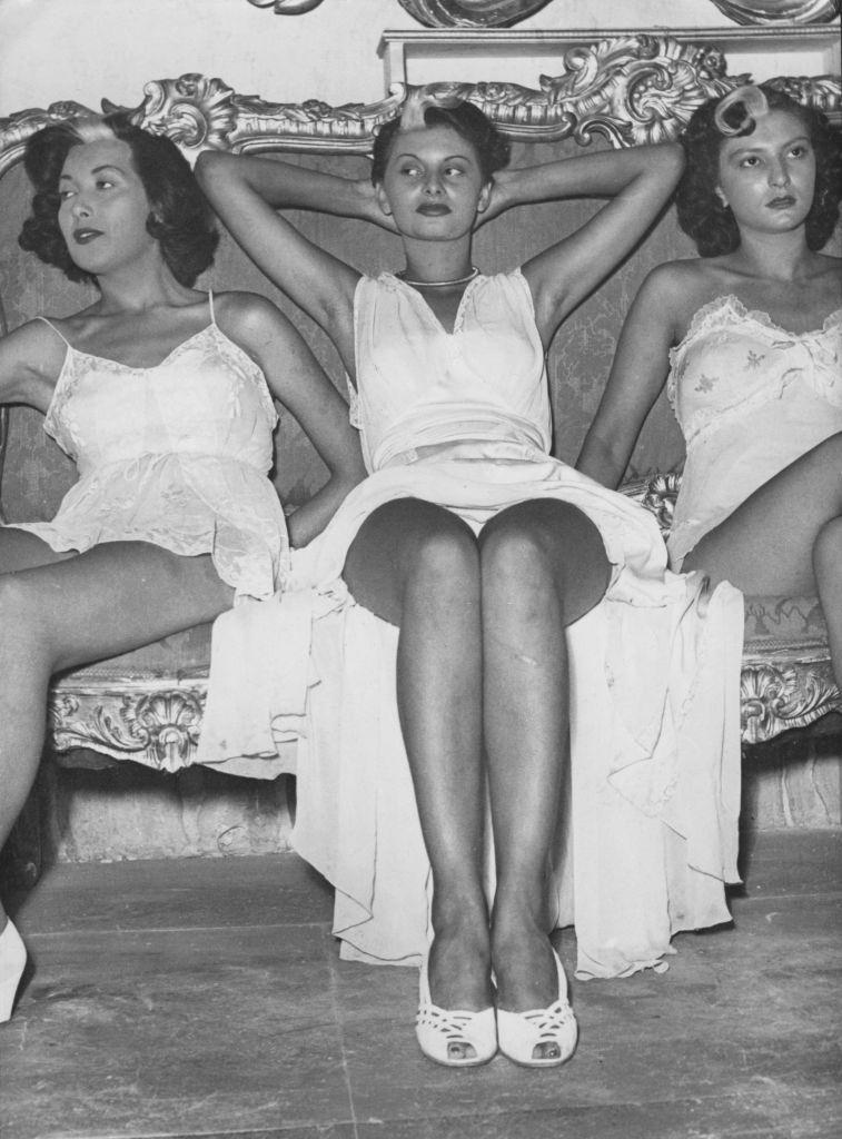 #19 Sophia Loren on the set of her early film ‘Figaro Qua, Figaro La’, 1950.