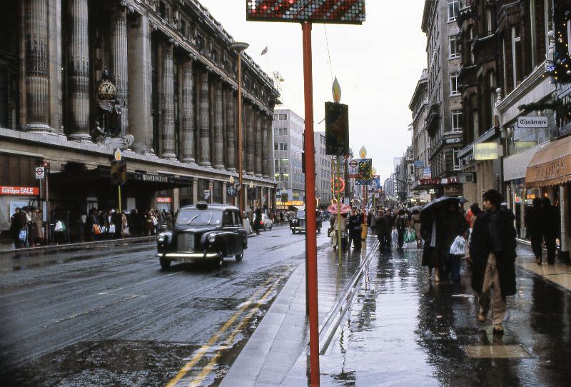 #20 Oxford Street, London, 1980 (outside Selfridges looking east)
