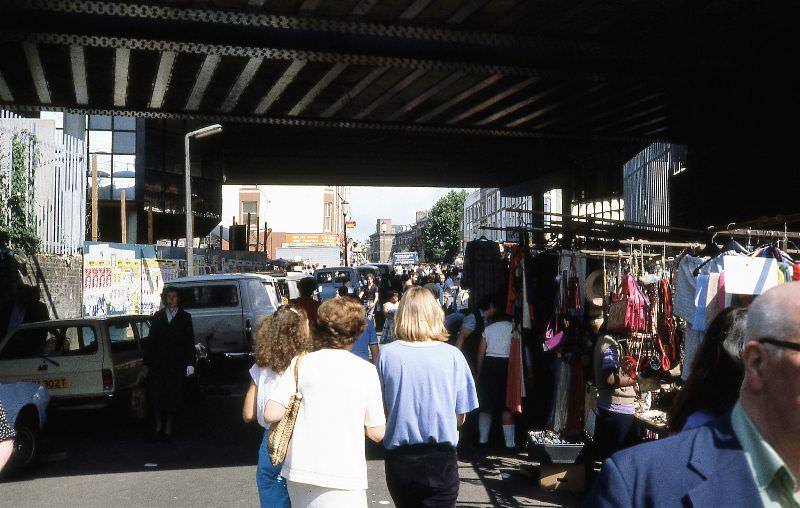 #31 Portobello Rd Market, London, 1982