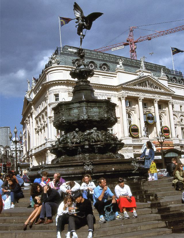 #1 Piccadilly Circus, London, 1989