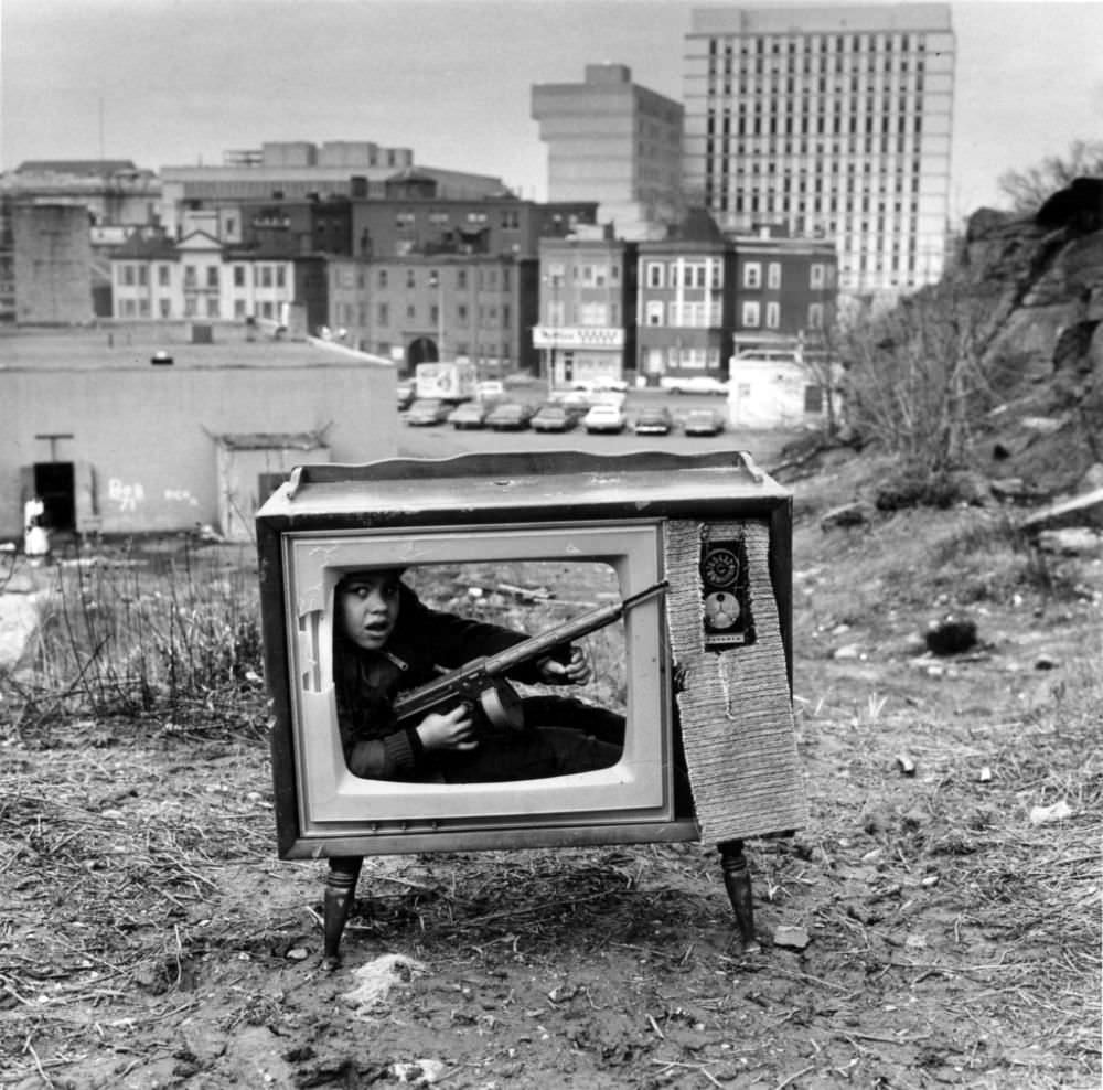 The Dream Collector: Photographer Recreated Childhood’s Nightmare From the 1960s Photography