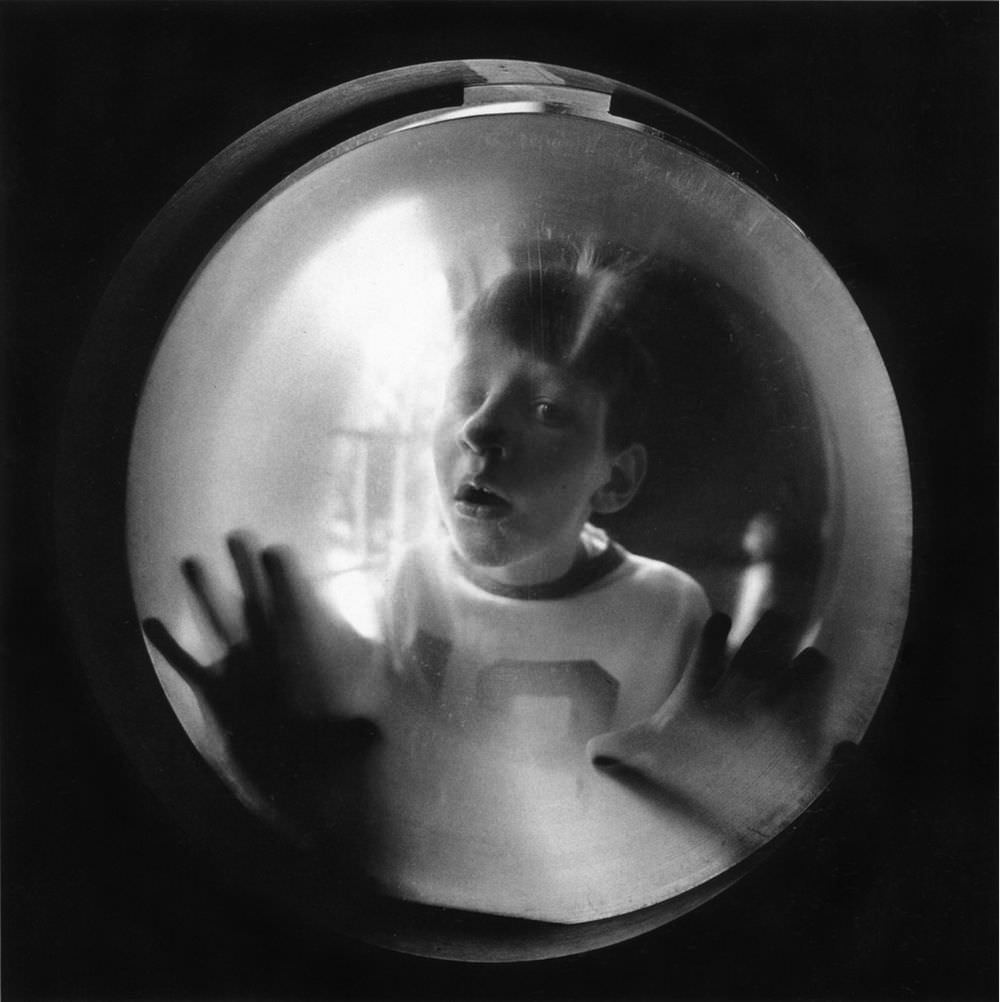 The Dream Collector: Photographer Recreated Childhood’s Nightmare From the 1960s Photography