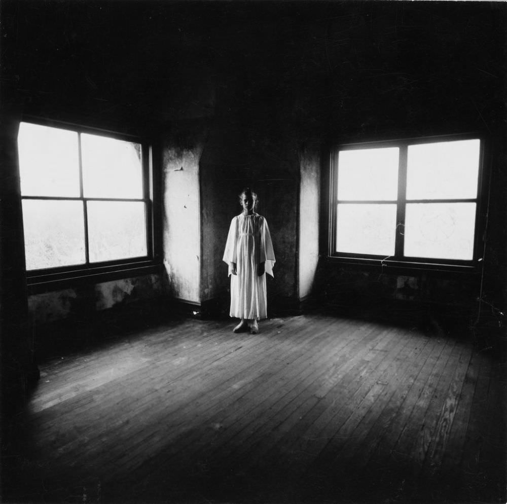 The Dream Collector: Photographer Recreated Childhood’s Nightmare From the 1960s Photography