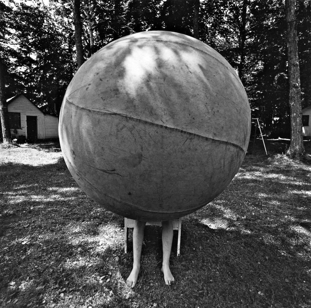 The Dream Collector: Photographer Recreated Childhood’s Nightmare From the 1960s Photography