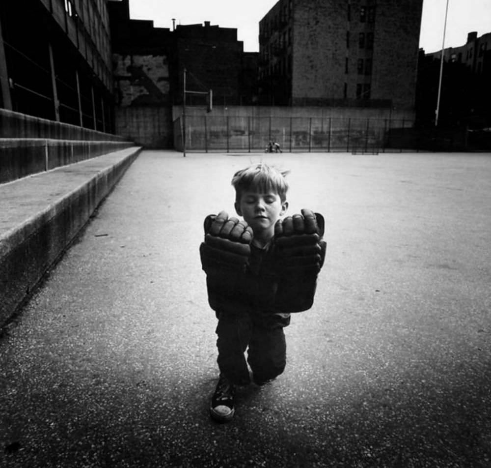The Dream Collector: Photographer Recreated Childhood’s Nightmare From the 1960s Photography