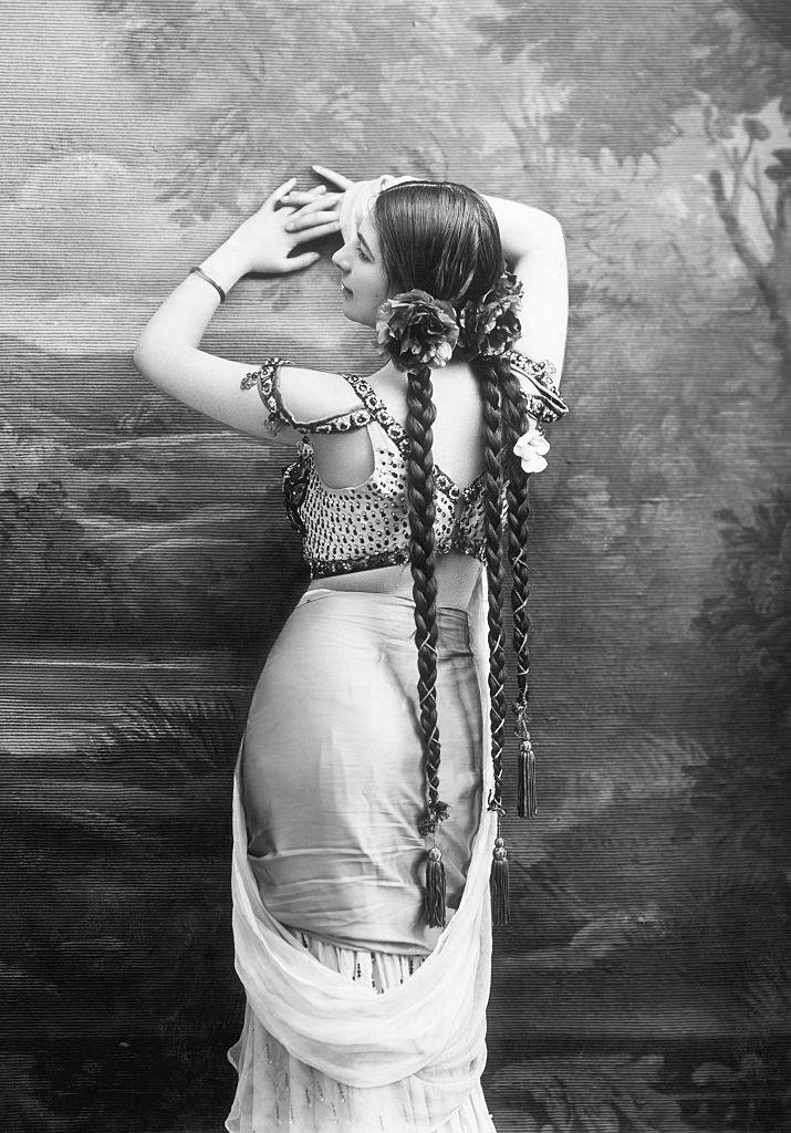 #73 Greta Garbo as Mata Hair, 1931.