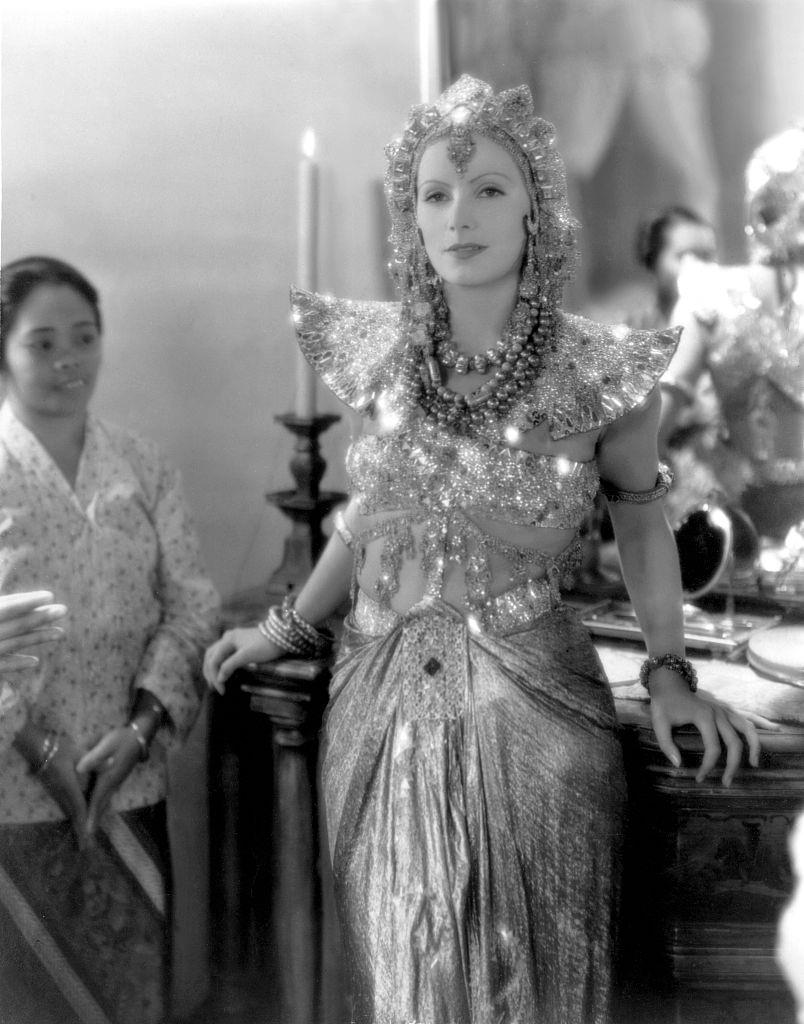 #29 Greta Garbo on the set of “Wild Orchid”.