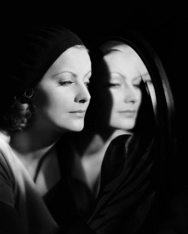 #36 Greta Garbo as Irene Guarry in the film ‘The Kiss’, 1929.