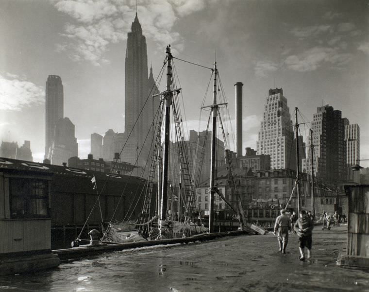 #45 Fulton Street Dock, Manhattan, November 26, 1935
