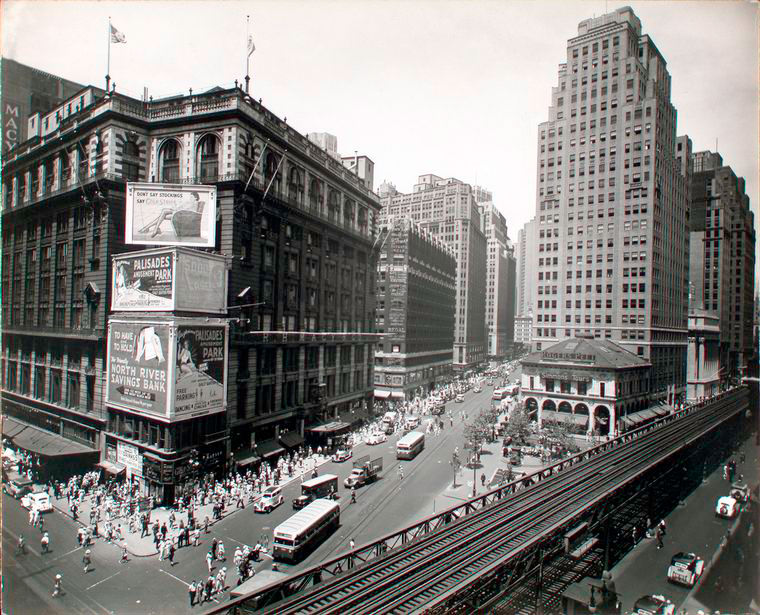 #15 Herald Square, 34th and Broadway, Manhattan, July 16, 1936