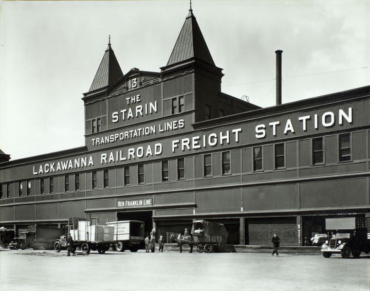 #29 Pier 13, North River, Manhattan, April 09, 1936