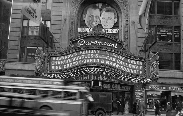 #10 Paramount Theatre, New York, December 1931