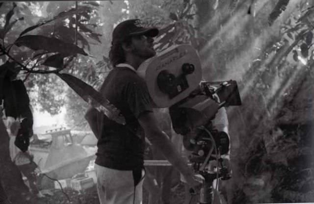 #30 Spielberg shooting the scene with Belloq and the Hovitos