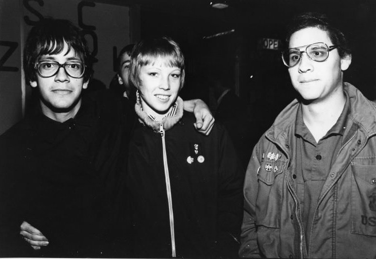 #49 Bart Mendoza, Yvonne & Joe, 1982