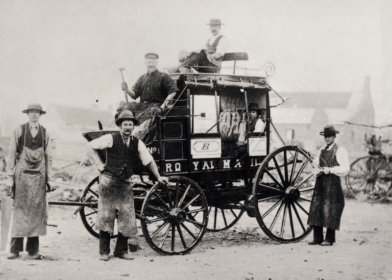 #2 Adelaide Royal Mail coach, circa 1900