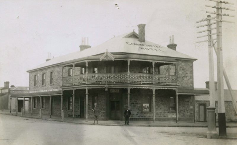 #29 Commercial Hotel, Strathalbyn, circa early 1900s