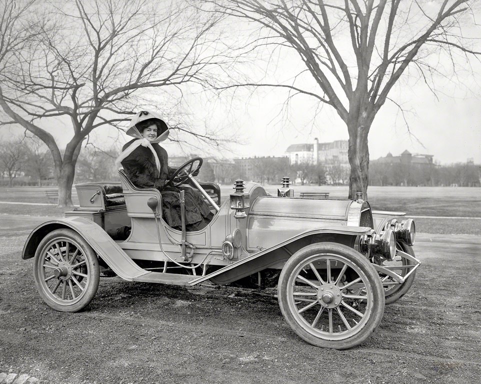 #44 Maycliffe, R., Miss. Washington, D.C., circa 1908.