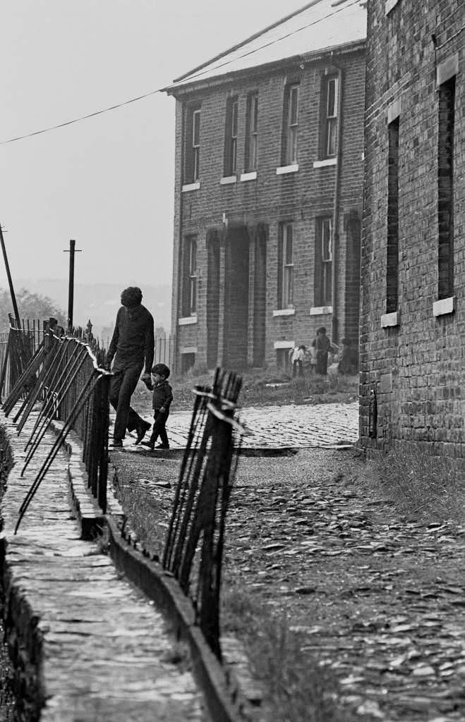 #6 Father and child Bradford terraced street, 1972