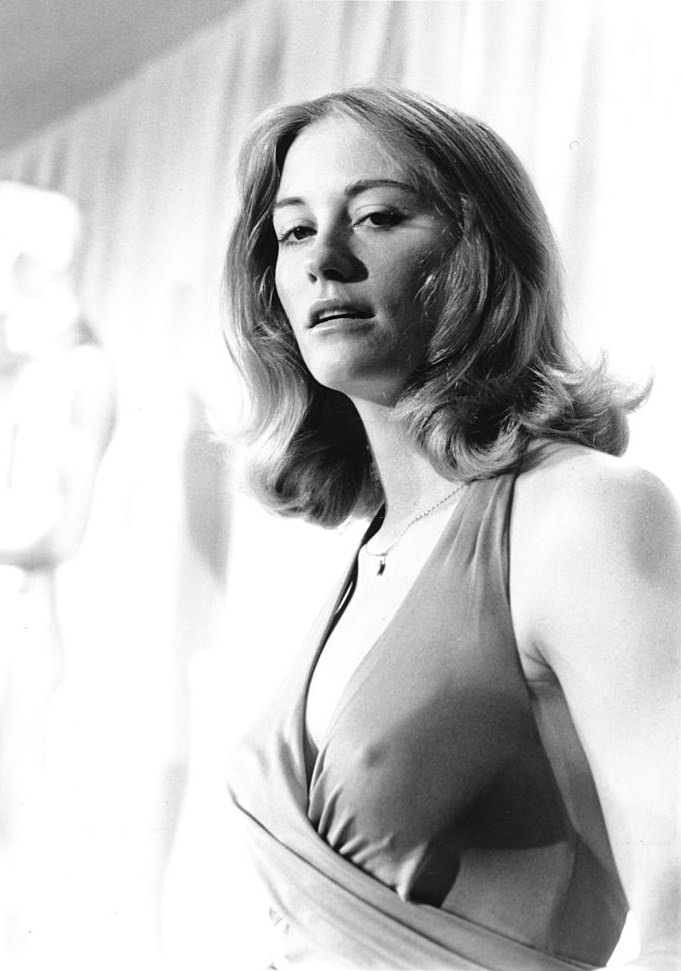 #10 Beautiful Cybill Shepherd.