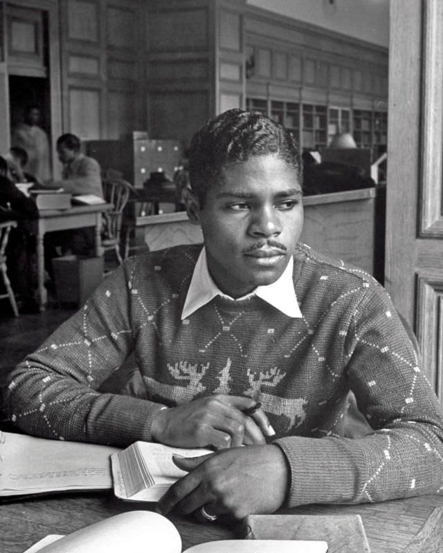 #9 Eugene Brown, a business major