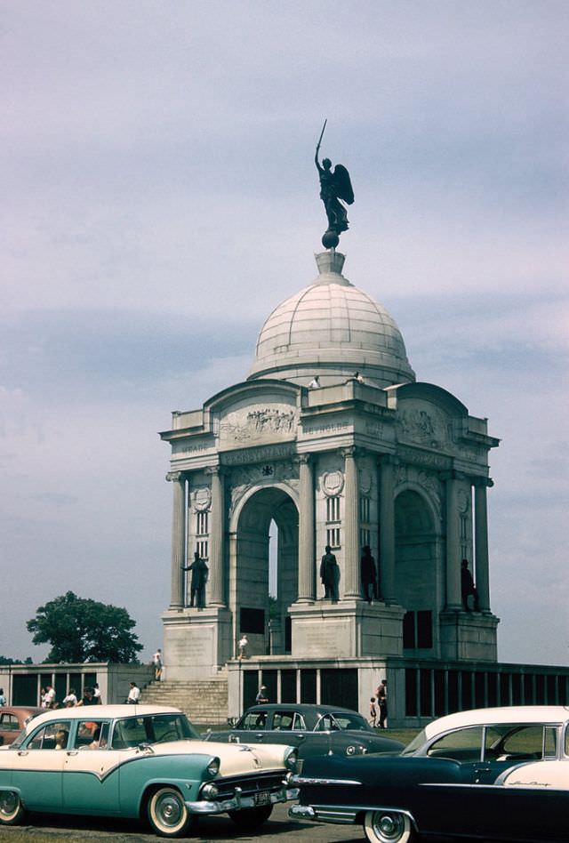 #59 Pennsylvania Monument, Gettysburg, Pennsylvania. July 1957
