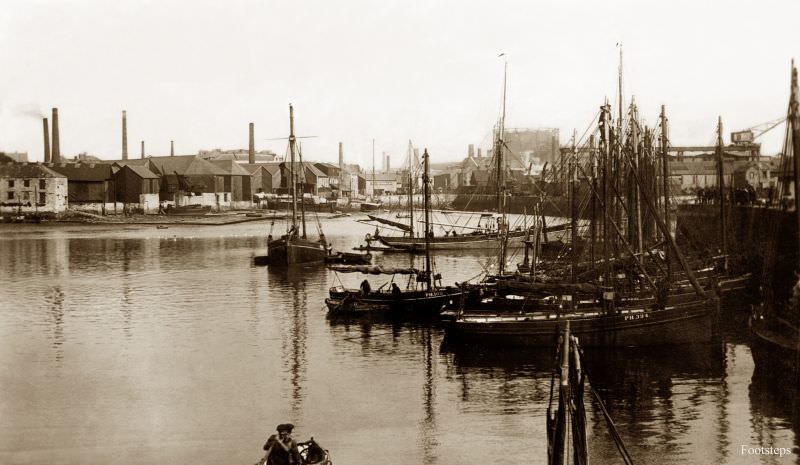 #10 Sutton Harbour, Plymouth, Devon, circa 1910s
