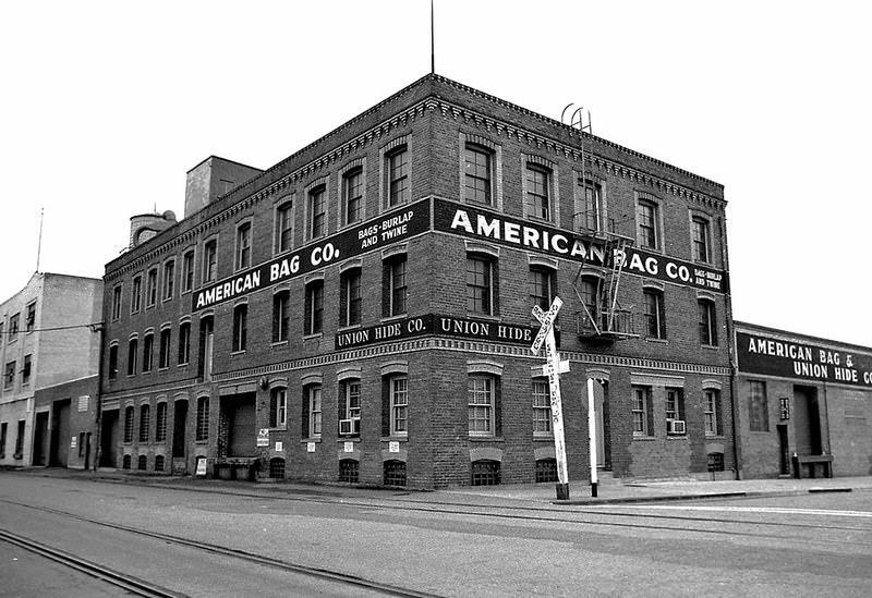 #27 American Bag Company3rd and Harrison, Oakland, 1976.