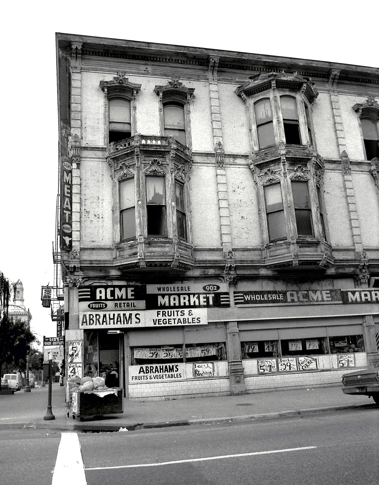 #35 Abraham’s Market,Washington and 9th Street,Oakland.
