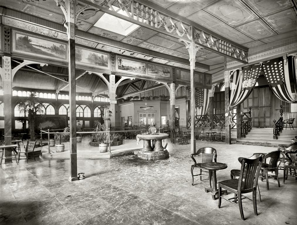 #7 Hathorn Spring. Saratoga Springs, New York, circa 1905.
