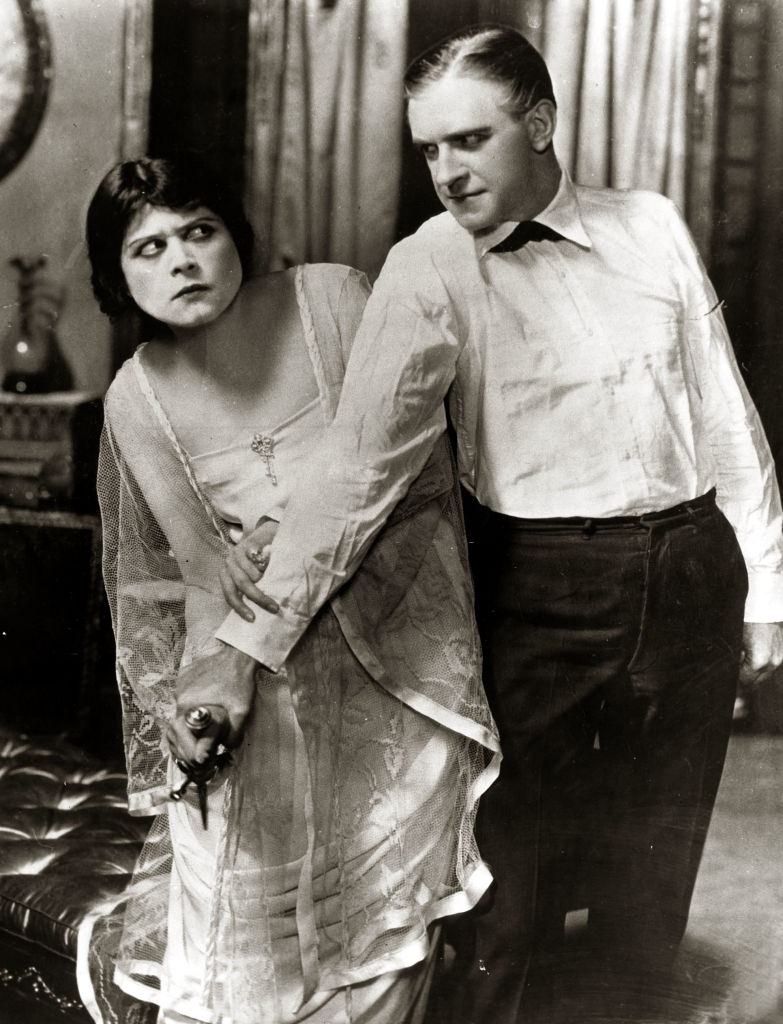 #4 Theda Bara, with William E.Shay in the movie “”The Clemenceau Case”, 1910.